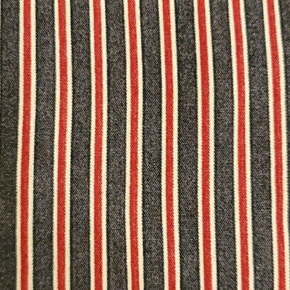 Hem & Thread striped long sleeve tie front long sleeve top - Picture 5 of 9